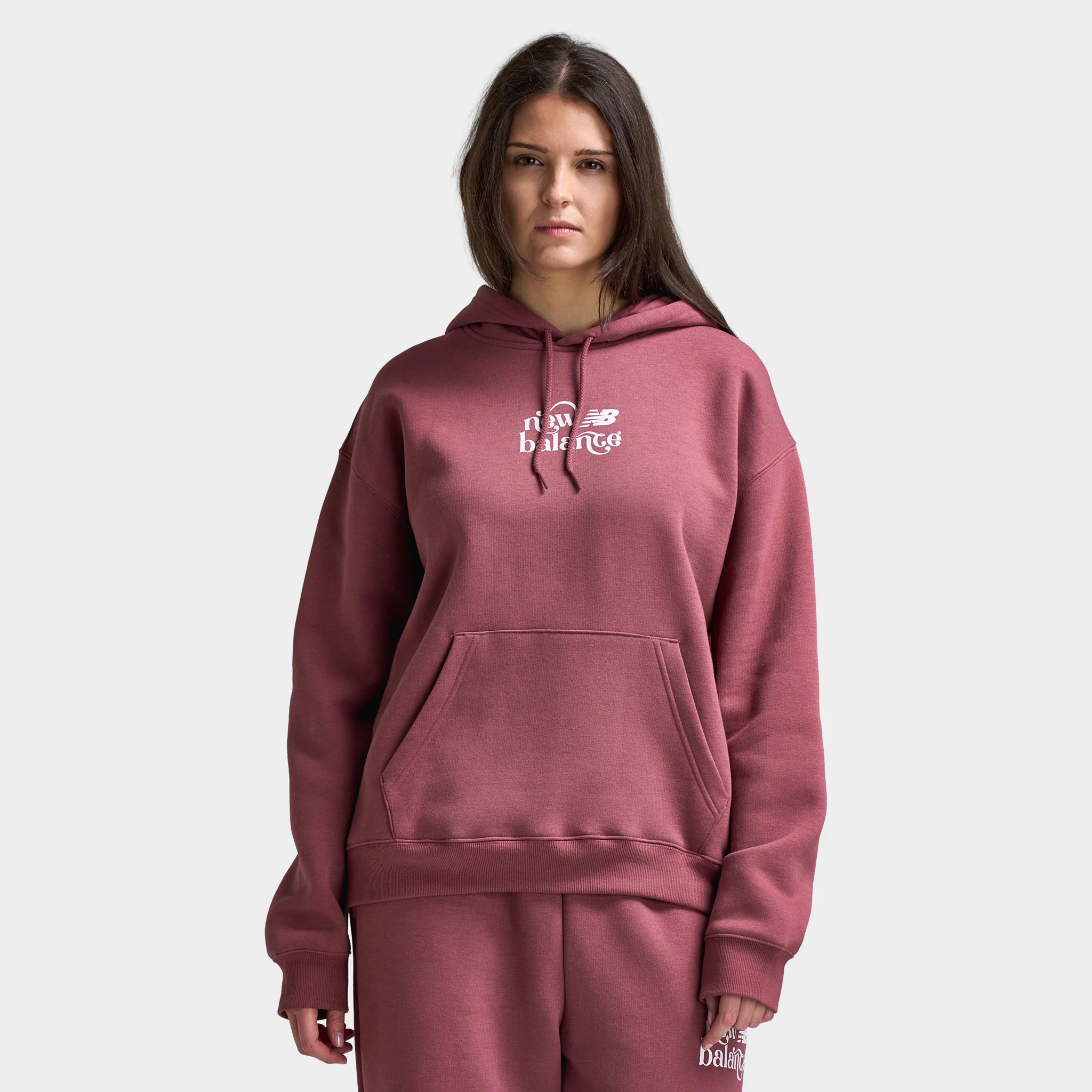 New Balance Women's Script Graphic Hoodie / Red