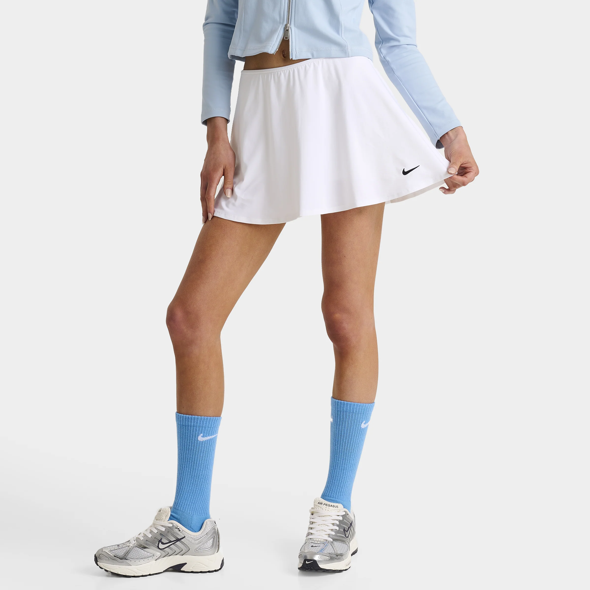 Nike Victory Women's Dri-FIT Short Flouncy Tennis Skirt / White