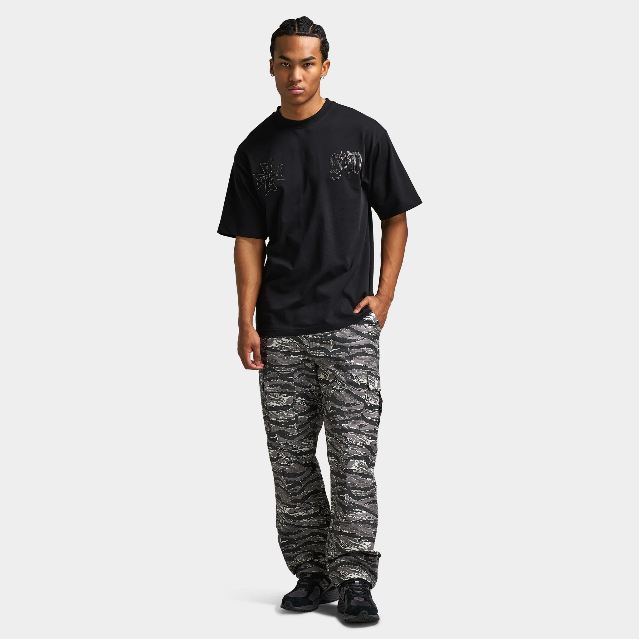 Supply & Demand Dust Graphic T-Shirt / Black