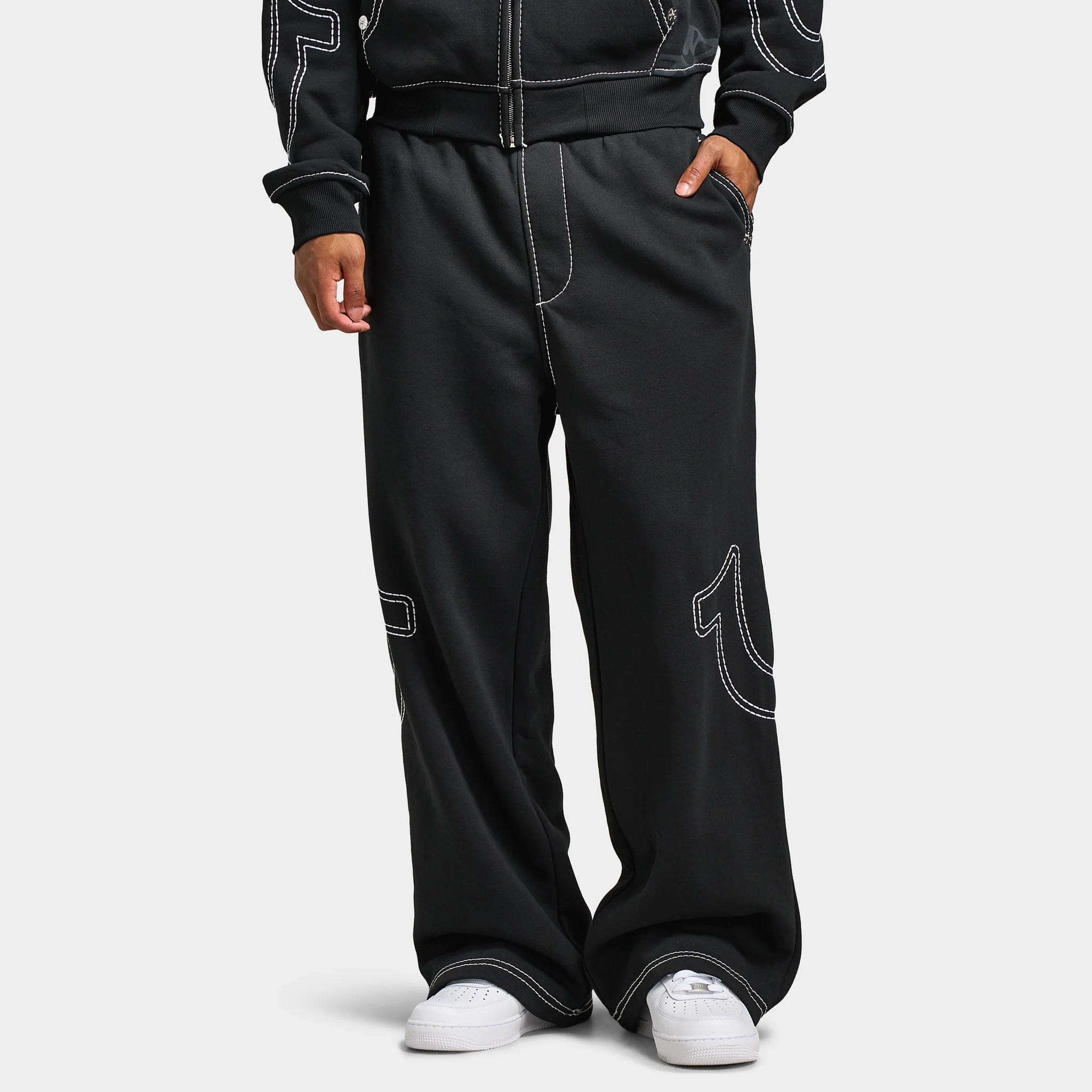 True Religion Baggy Big T Sweatpants / Jet Black