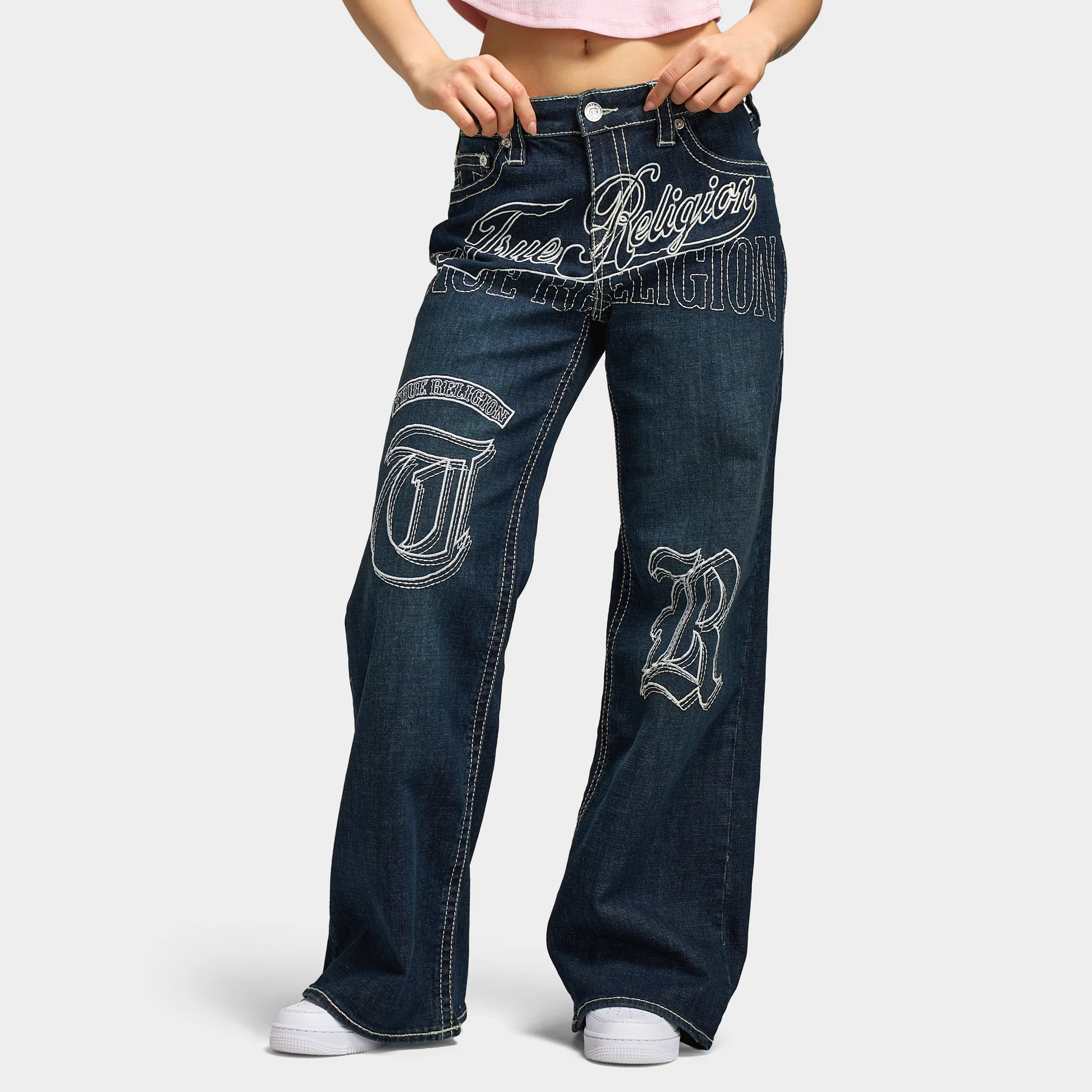 True Religion Women's Embroidery Bobbi Baggy Big T Jeans / Ice Meadow